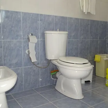 Vila Xhorxh Bitri Aparthotel Piqeras