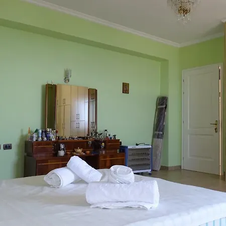 Vila Xhorxh Bitri Aparthotel